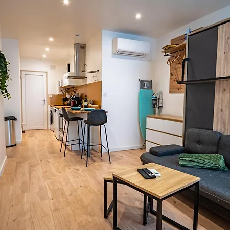 Les Du Castillet Apartmán *