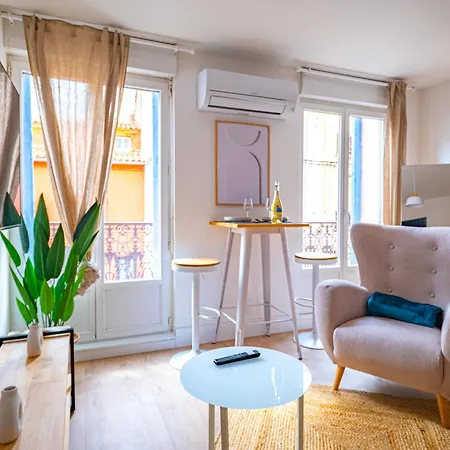 Les Du Castillet Apartmán