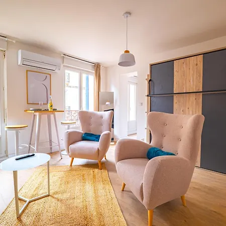 Les Du Castillet Apartmán *